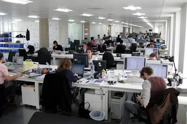 Do open plan offices really promote productivity?