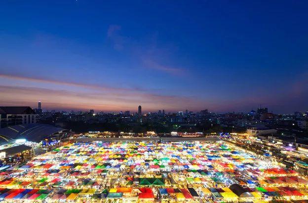 5 Reasons Why You Should Invest in Bangkok! 5 Reasons Why You Should Invest in Bangkok!