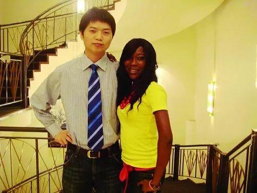 Chinese in Africa: Chinese Men Marry African Wife