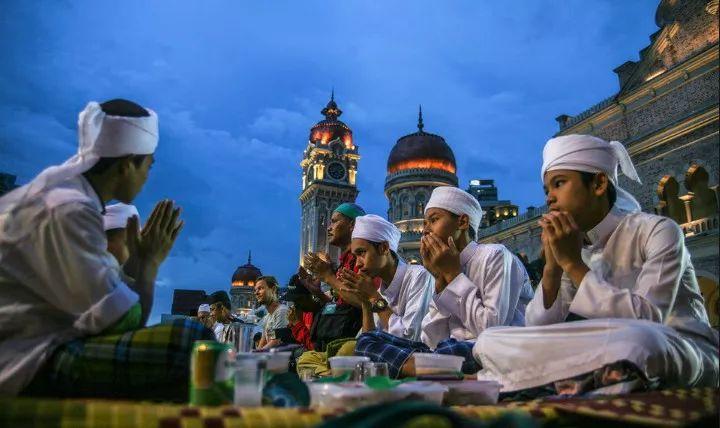 China's 2019 Ramadan Schedule Just Came Out!