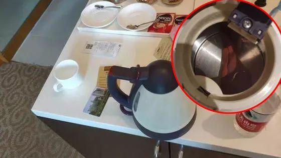 Ew! Woman Put Used Sanitary Pad in Kettle of a Five-star Hotel
