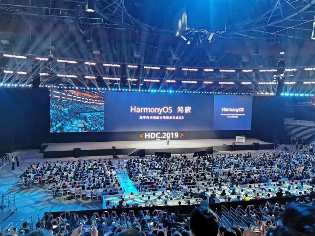 Hey, Android Users! Huawei Just Unveiled Harmony OS!