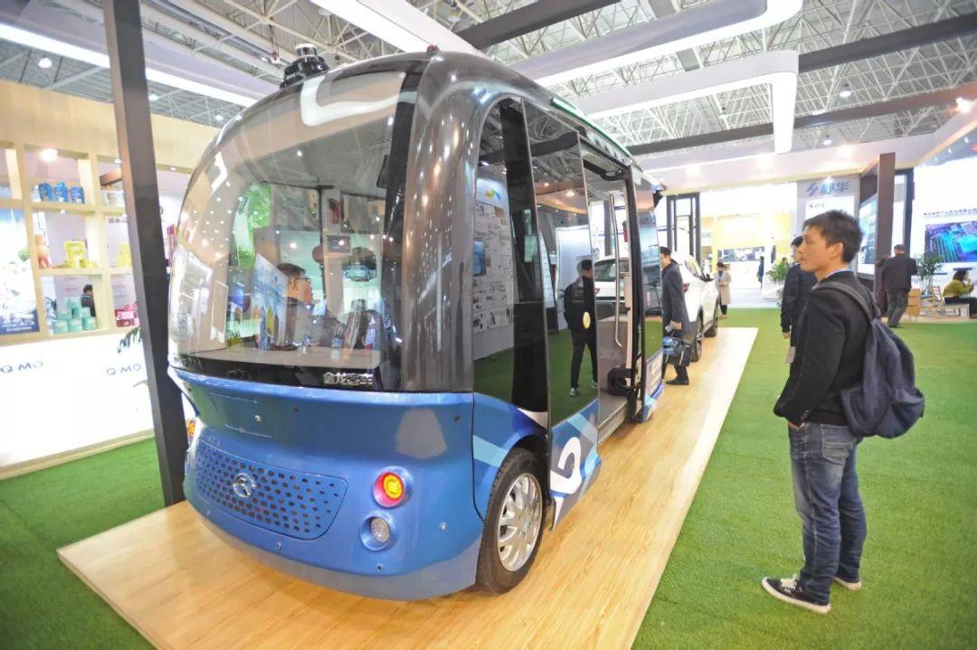 China Issues World’s First License for Self-driving Car