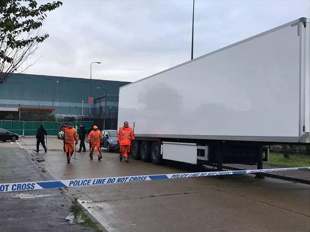 Breaking! 39 Found Dead in UK Lorry Believed All to be Chinese!