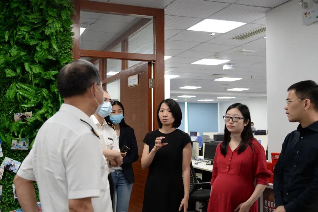 Officials of Yuexiu Customs Visited HACOS Business Services