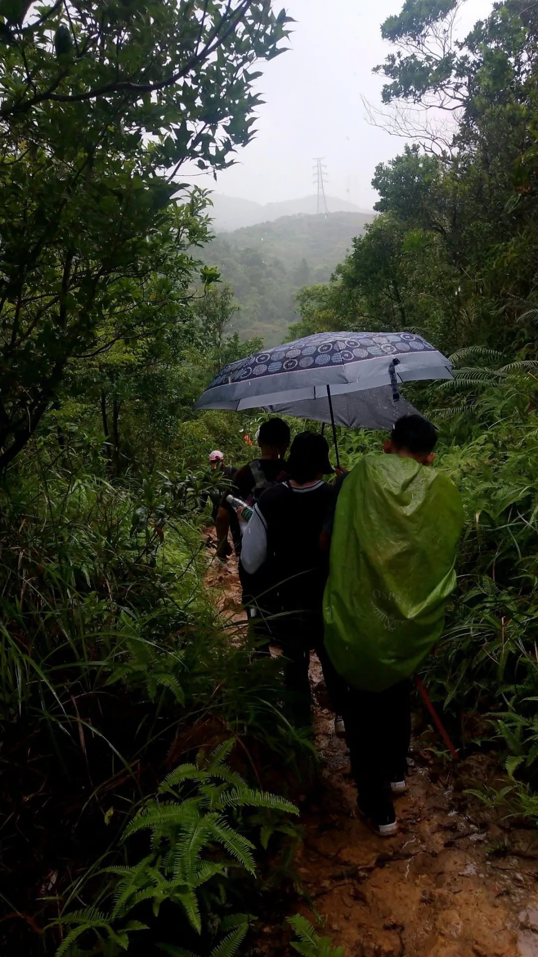 风雨同舟并肩走！2020年HACOS瀚客新征途西冲徒步共创之旅圆满成功！